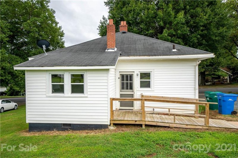 Property image 5 at 516 Edgemont Street, Albemarle, NC 28001