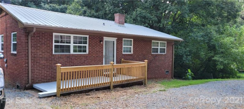 Property image 2 at 2515 Mary Avenue, Gastonia, NC 28052