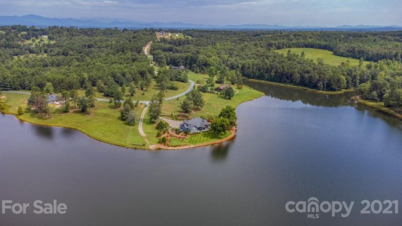 Property image 5 at 984 Mapleton Lane, Columbus, NC 28722