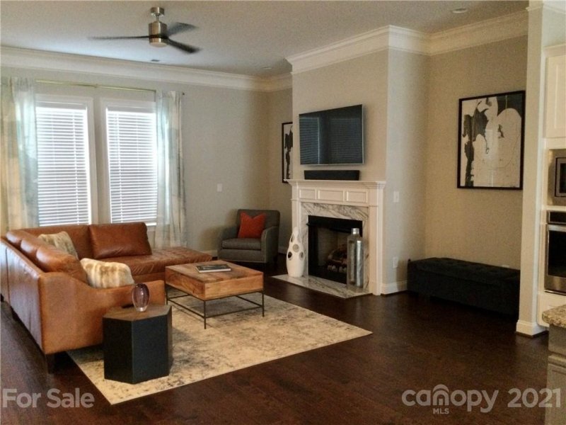 Property image 2 at 15129 Rocky Bluff Loop, Davidson, NC 28036