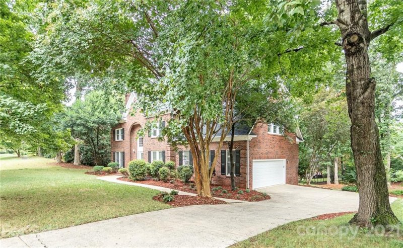 Property image 5 at 8416 Brownes Pond Lane, Charlotte, NC 28277