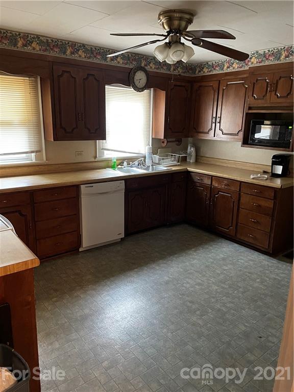 Property image 3 at 211 E Boyd Street, Maiden, NC 28650