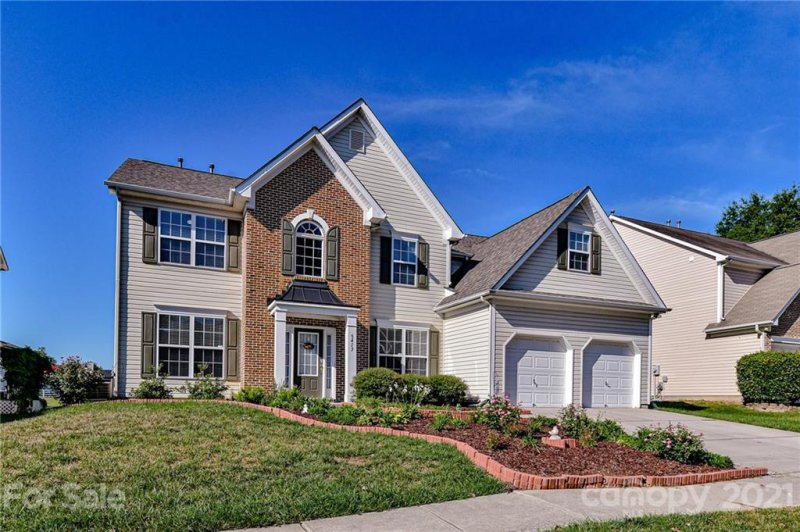 Property image 2 at 5413 Fulton Ridge Drive, Indian Trail, NC 28079