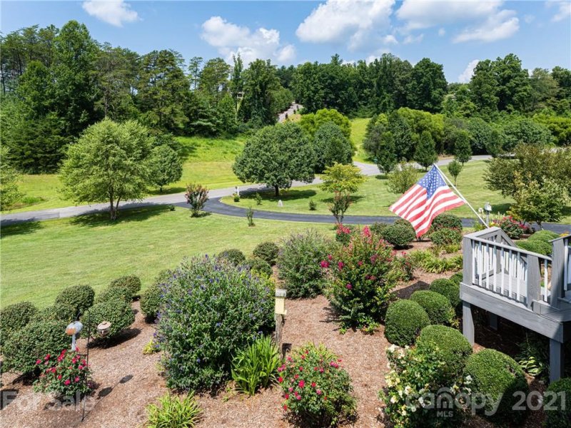 Property image 5 at 70 Ivy Meadows Drive, Weaverville, NC 28787