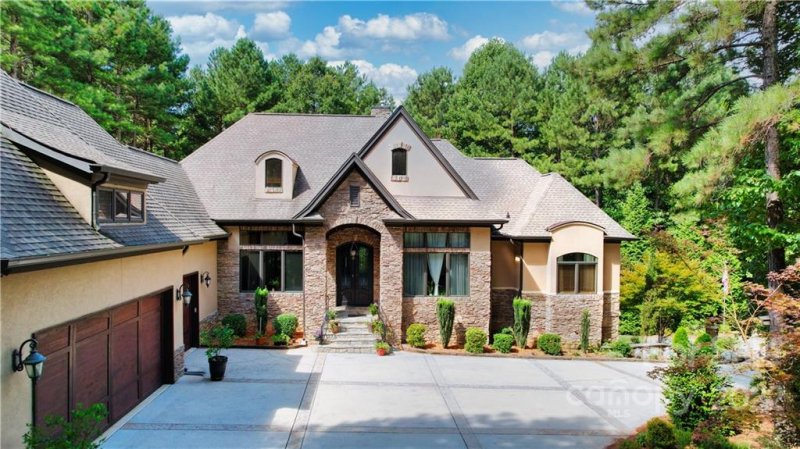 Property image 2 at 152 Summerwind Drive, Mooresville, NC 28117