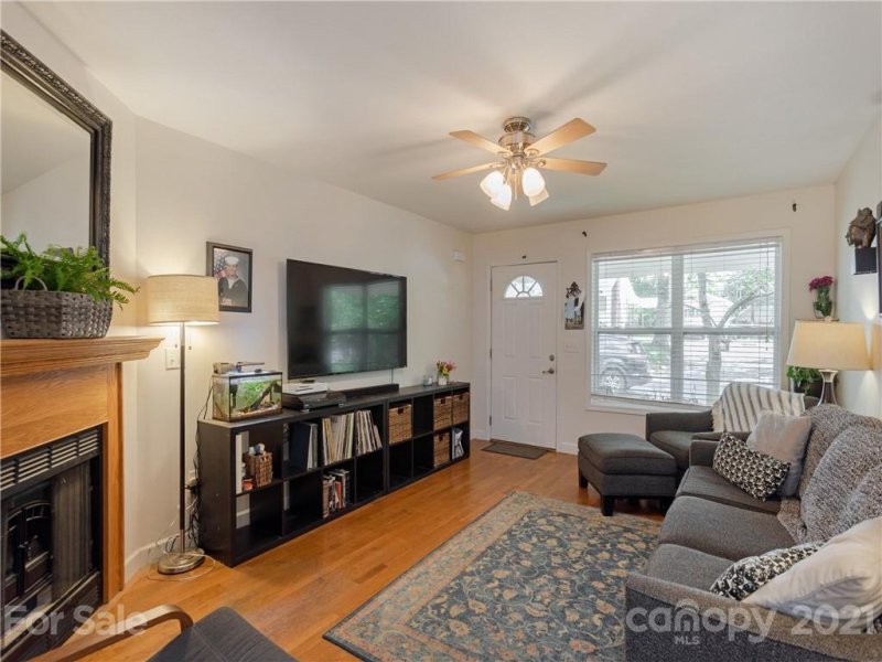 Property image 4 at 1515 Orleans Avenue, Hendersonville, NC 28791