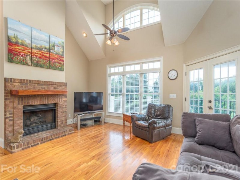 Property image 3 at 122 Big Sky Drive, Leicester, NC 28748