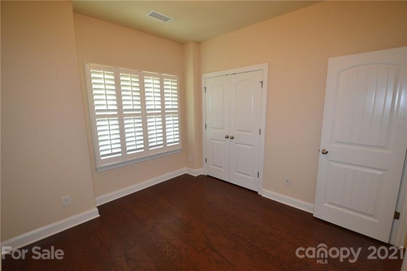 Property image 5 at 137 Aztec Circle, Mooresville, NC 28117