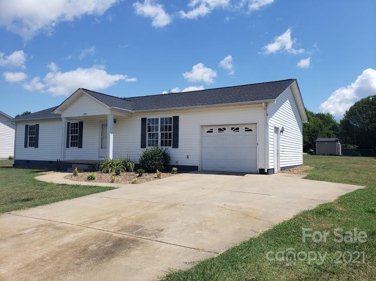 Property image 2 at 2184 Jenkins Printing Drive, Newton, NC 28658