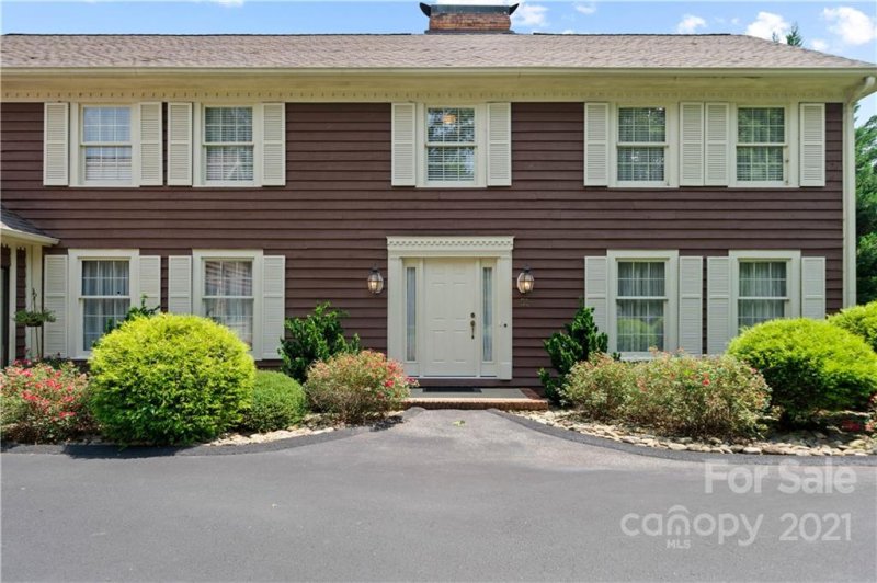 Property image 2 at 51 Old Field Road, Taylorsville, NC 28681