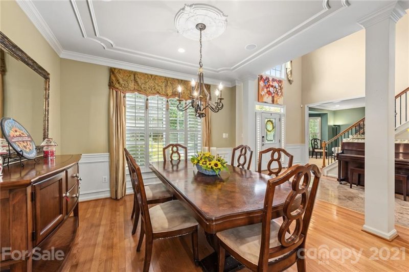 Property image 3 at 143 Shoreline Parkway, Tega Cay, SC 29708