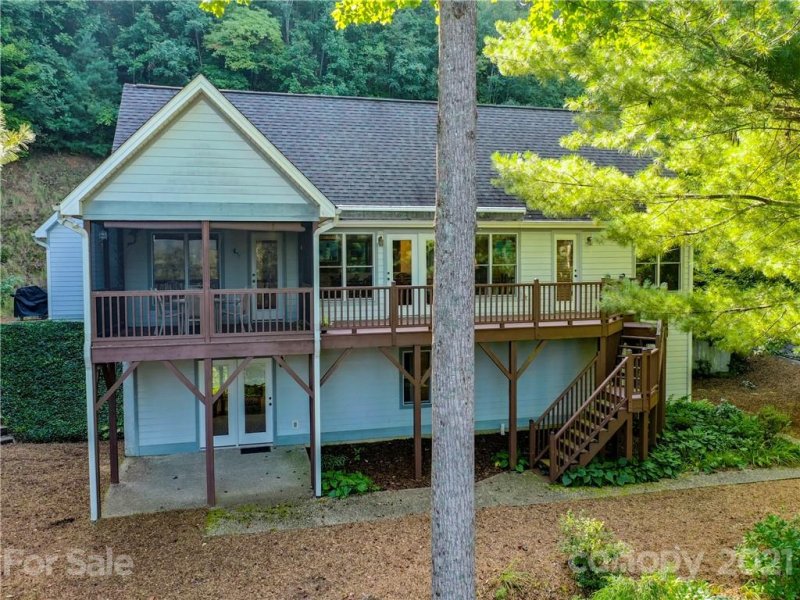 Property image 5 at 5 Wallington Court, Flat Rock, NC 28731