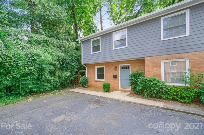 Property image 3 at 638 Chipley Avenue, Charlotte, NC 28205