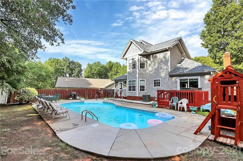 Property image 4 at 5124 Rosemede Drive, Charlotte, NC 28227