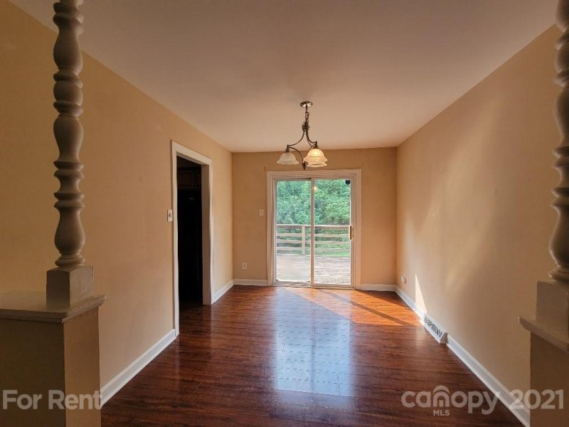 Property image 3 at 318 Oshanta Court, Charlotte, NC 28270