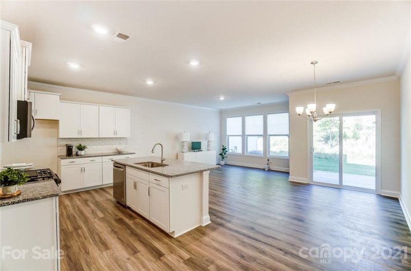 Property image 2 at 651 Cypress Glen Lane, Lake Wylie, SC 29710