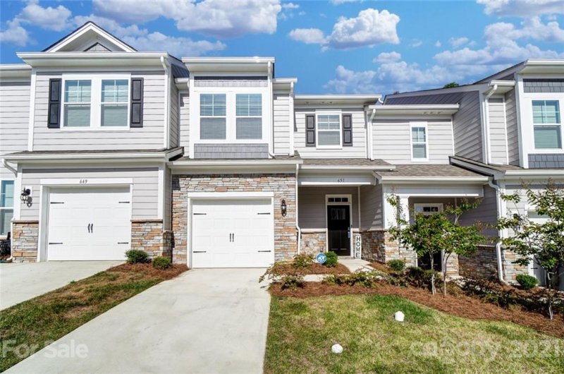 Property image 4 at 651 Cypress Glen Lane, Lake Wylie, SC 29710