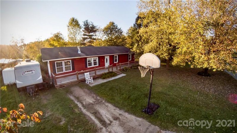 Property image 2 at 243 James Street, Clyde, NC 28721