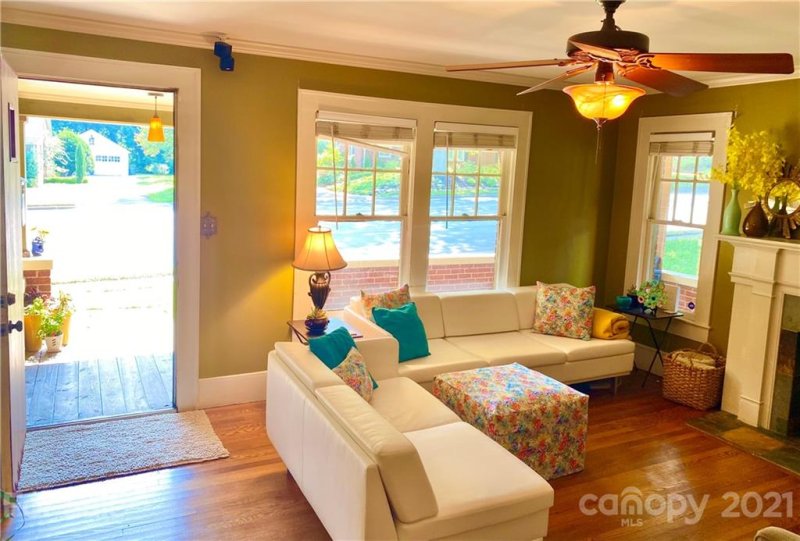 Property image 5 at 609 2nd Street, Hickory, NC 28601