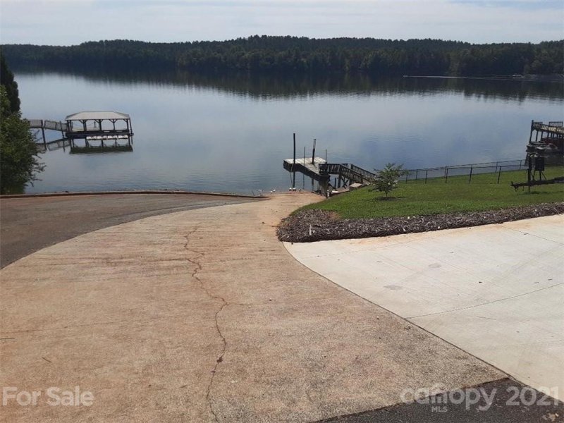 Property image 3 at 5843 Kaylee Ann Drive, Granite Falls, NC 28630