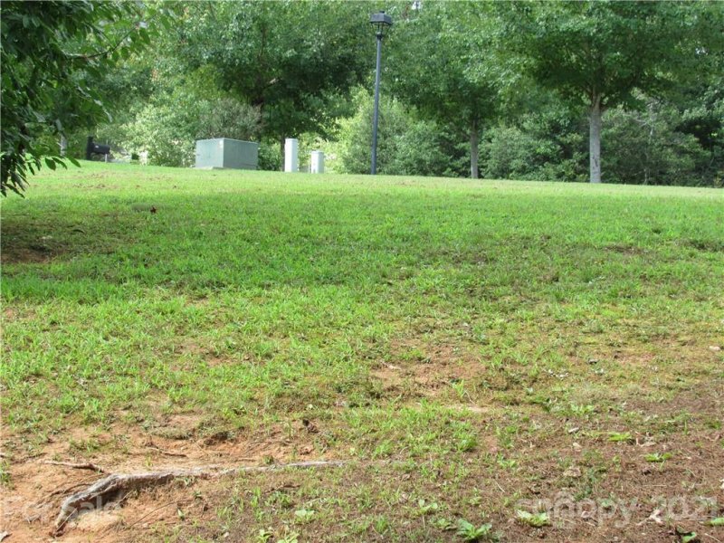 Property image 3 at 9 Cadence Circle, Brevard, NC 28712