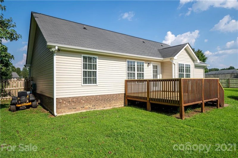 Property image 3 at 1233 Grace Court, Oakboro, NC 28129