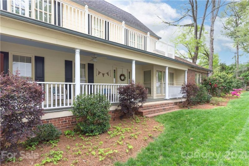 Property image 2 at 819 Willowhaven Court, Rock Hill, SC 29732