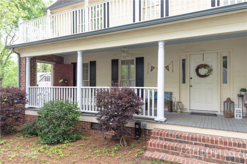 Property image 3 at 819 Willowhaven Court, Rock Hill, SC 29732
