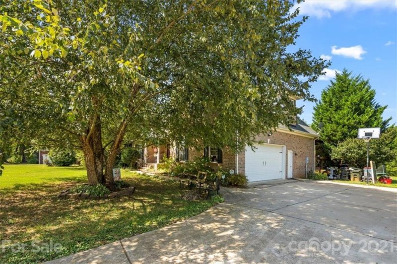 Property image 3 at 517 Mason Dickson Road, York, SC 29745