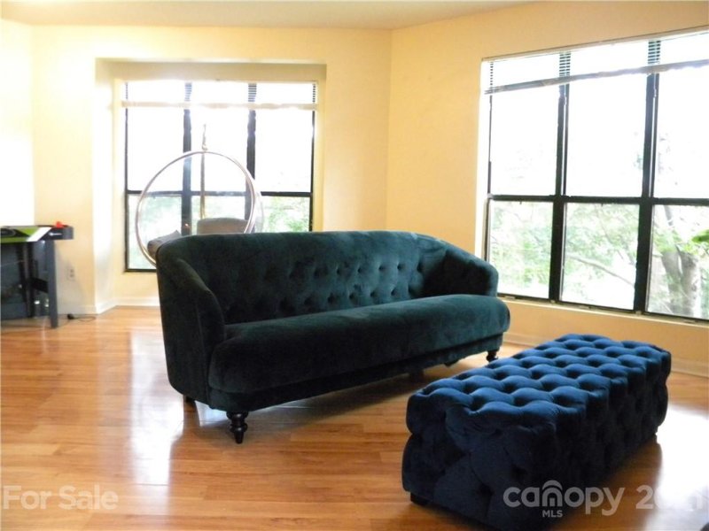 8137 Cedar Glen Drive