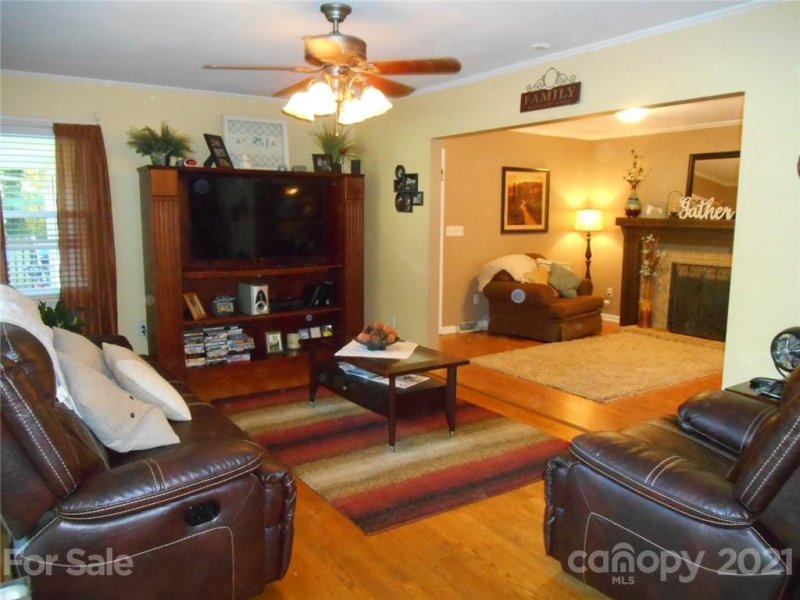 Property image 3 at 150 Heritage Lane, Salisbury, NC 28147