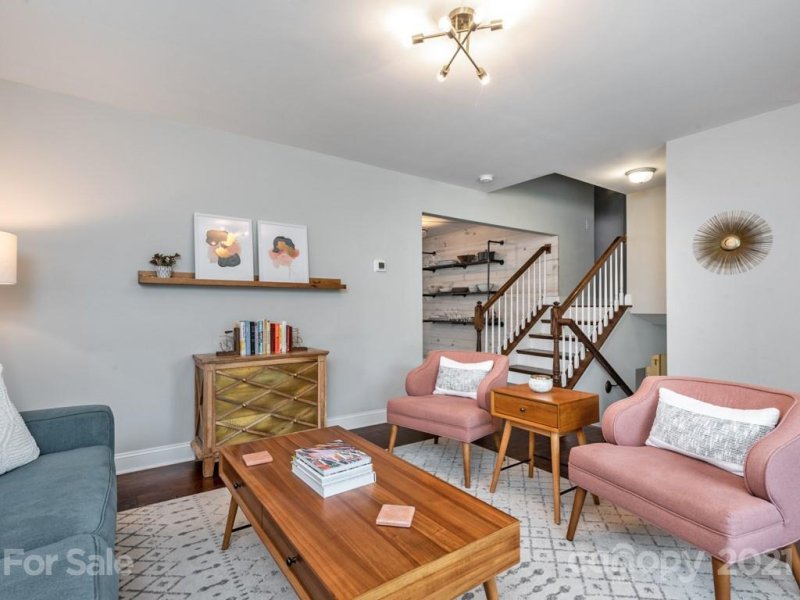 Property image 4 at 2531 Tanglebrook Lane, Charlotte, NC 28216