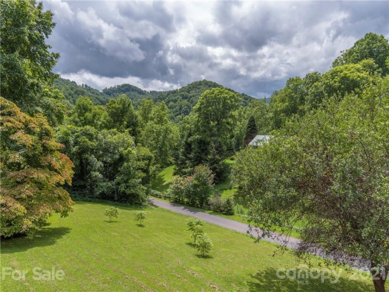Property image 4 at 57 Foggy Cove, Waynesville, NC 28785