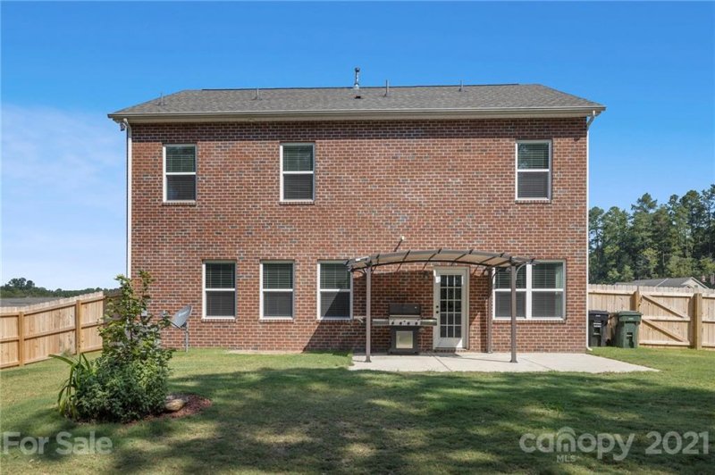 Property image 4 at 828 Oak Embers Drive, Concord, NC 28025