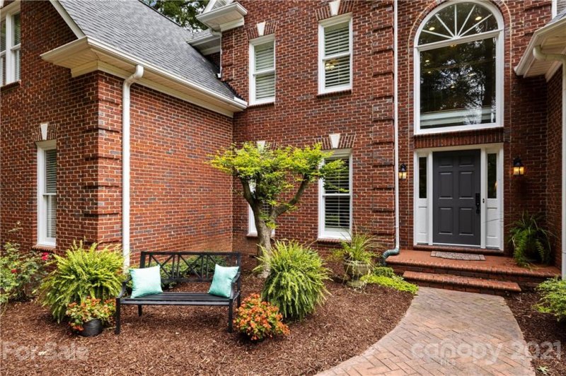 Property image 5 at 9036 Ranchview Court, Matthews, NC 28104