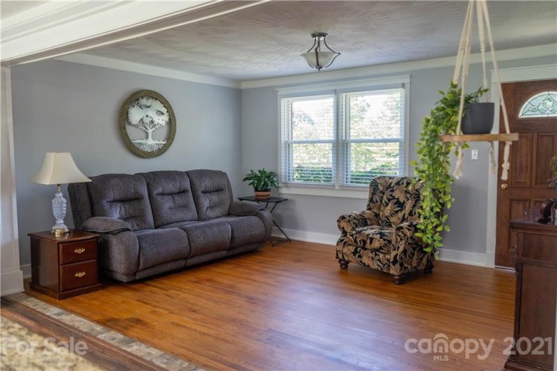 Property image 3 at 9118 Wilson Heights Avenue, Hildebran, NC 28637