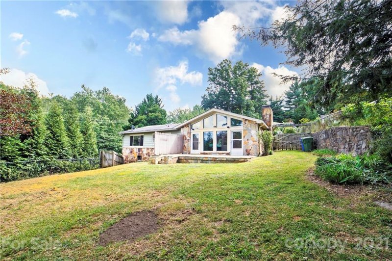 Property image 5 at 1 Beechwood Road, Asheville, NC 28805