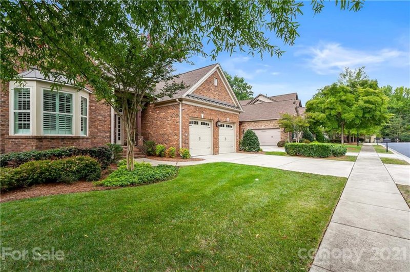 Property image 2 at 4118 Banfield Place, Charlotte, NC 28226