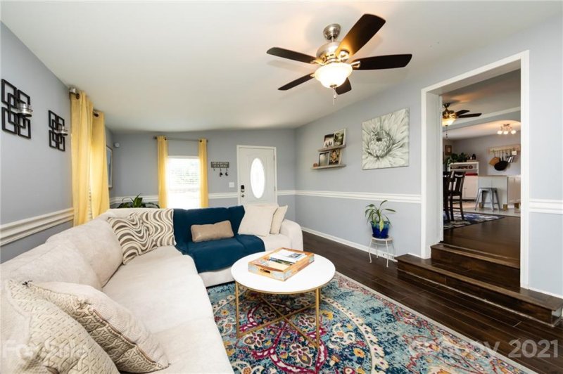 Property image 5 at 312 Leafmore Drive, Charlotte, NC 28213