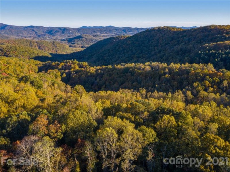 Property image 3 at 0 Dancing Bear Drive, Hendersonville, NC 28792