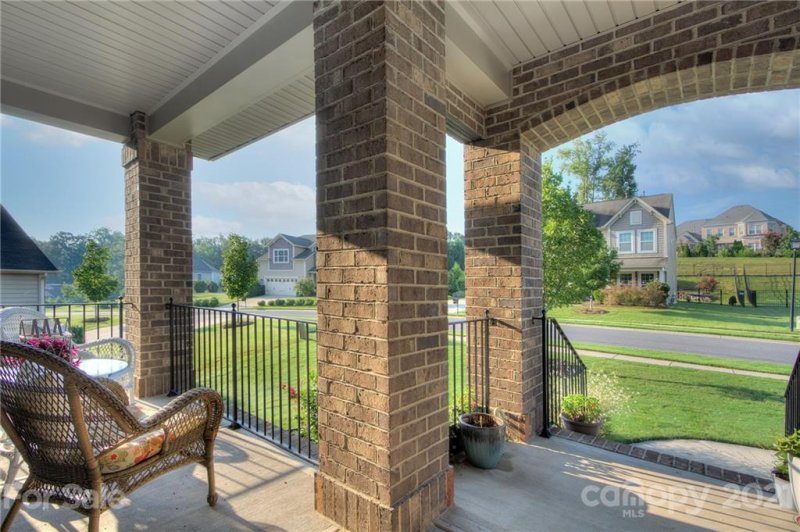 Property image 3 at 15000 Kinnegal Lane, Charlotte, NC 28278