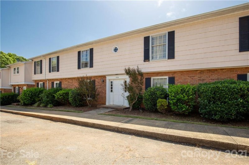 Property image 2 at 1786 Ebenezer Road, Rock Hill, SC 29732