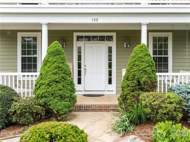 Property image 3 at 132 Carolina Bluebird Loop, Arden, NC 28704