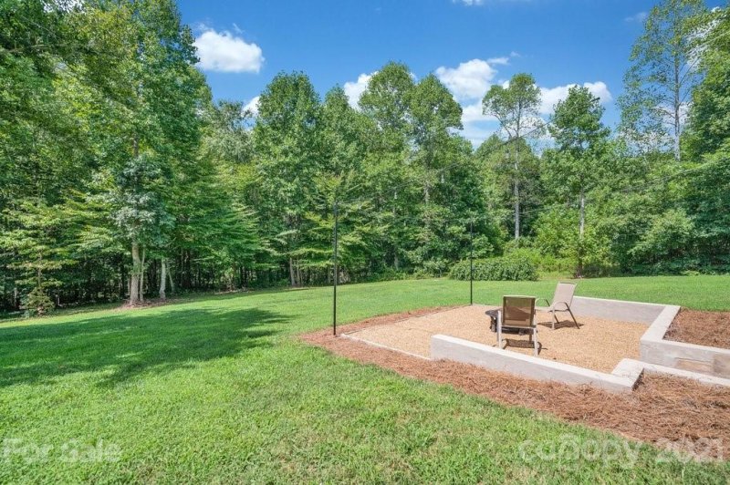 Property image 5 at 228 Donsdale Drive, Statesville, NC 28625
