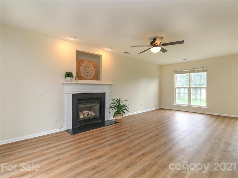 Property image 2 at 5027 Weatherly Way, Stallings, NC 28104