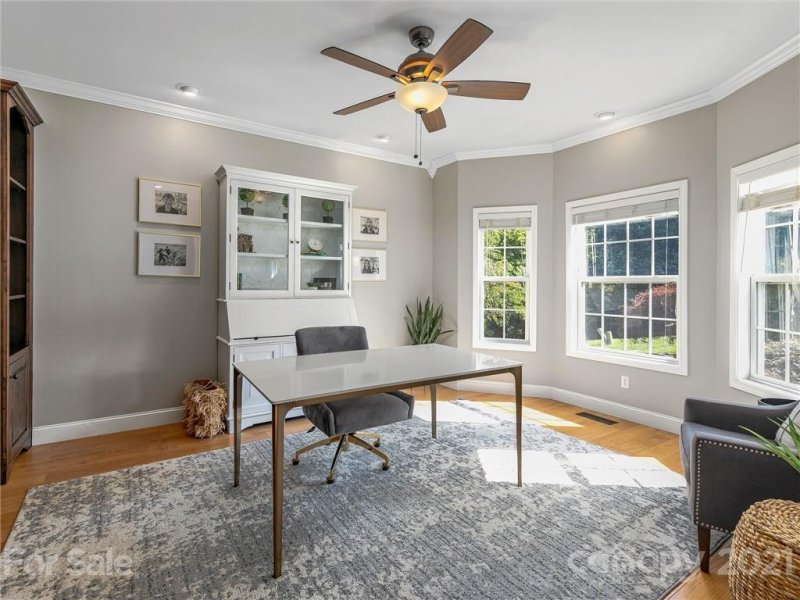 Property image 5 at 969 Rickel Drive, Hendersonville, NC 28739