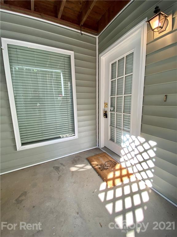 Property image 2 at 430 Queens Road, Charlotte, NC 28207