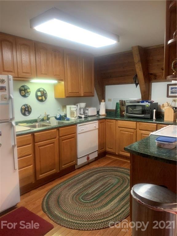 Property image 4 at 138 Roan Drive, Bakersville, NC 28705