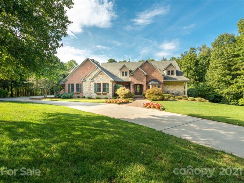 Property image 2 at 1016 Estate Lane, Weddington, NC 28104