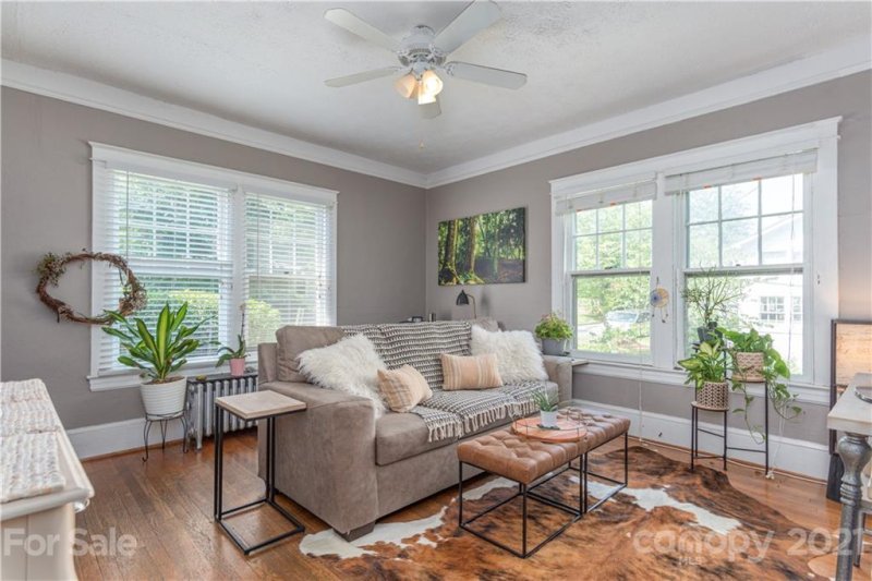 Property image 3 at 22 Coleman Avenue, Asheville, NC 28801